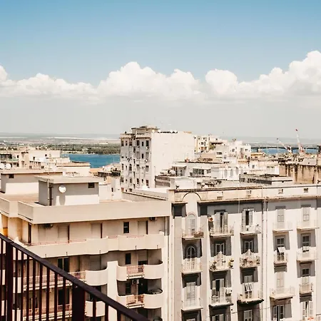 Greta Apartments-3